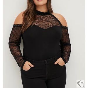 High neck cold shoulder super soft lace top